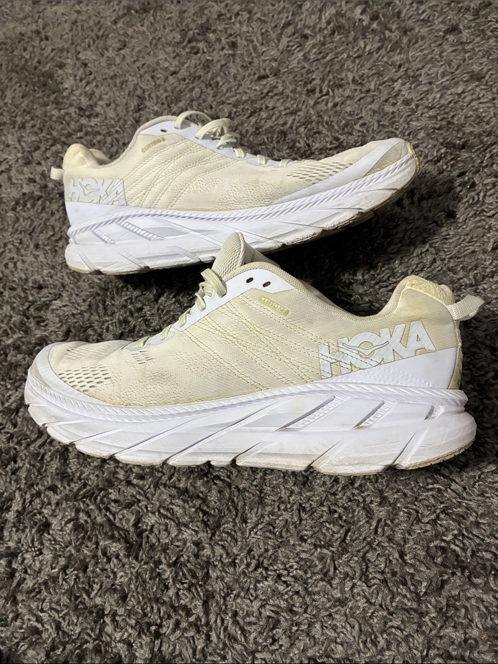 Hoka Clifton 6